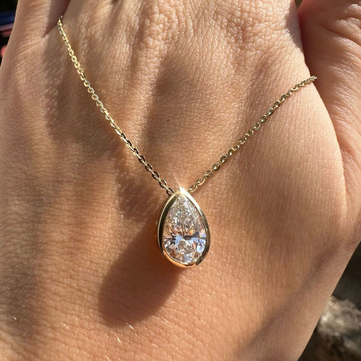 Colar com Pingente Solitário d - Bezels Set Pendant avaliação e preço